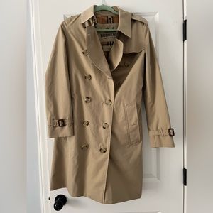 Burberry Kensington trench mid
